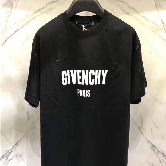 Givenchy t-shirts 👕